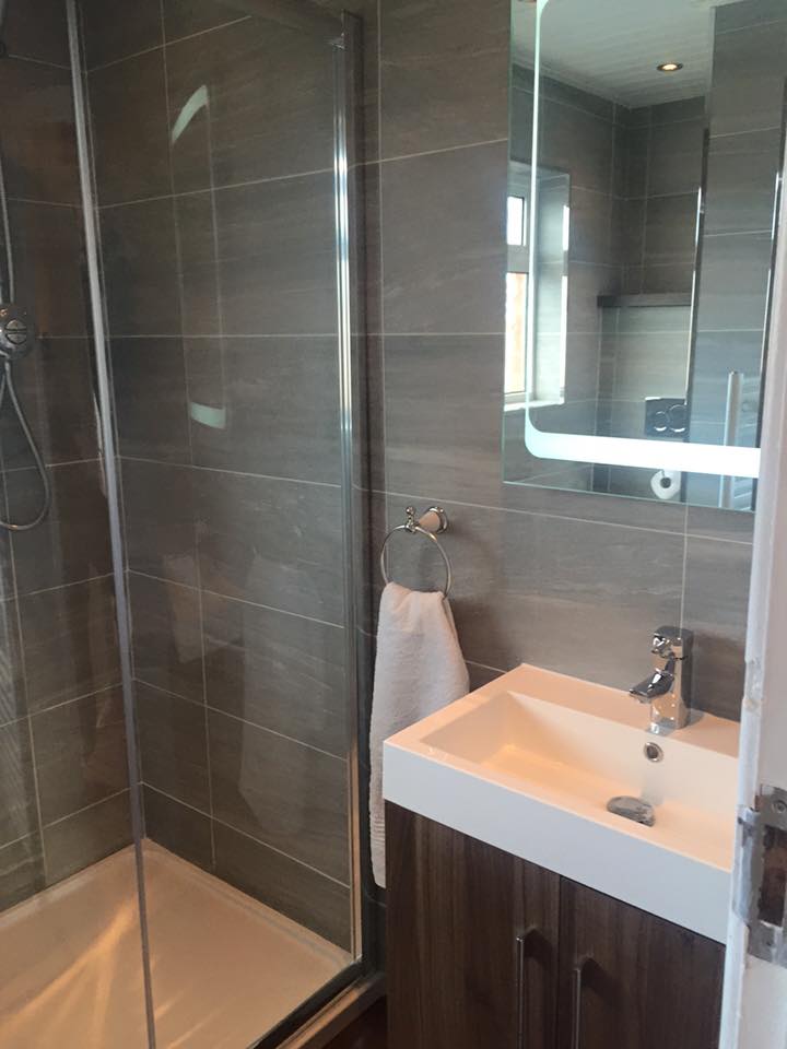 Orangefield Shower Room