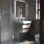 The Oaks Showerroom