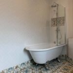 Lisburn Traditional Showerbath