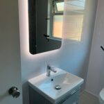 Cool Raven Wetroom