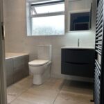 Teal Rocks Wetroom